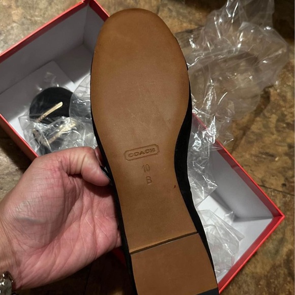 Coach unique black suede flat nwt - Picture 3 of 4
